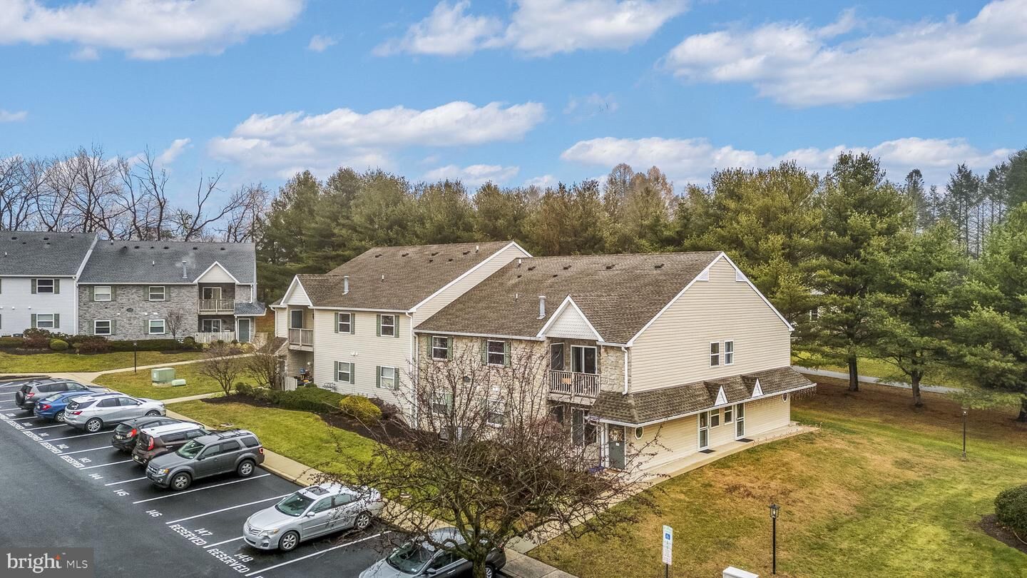 Property Photo:  306 Horseshoe Drive  PA 19468 