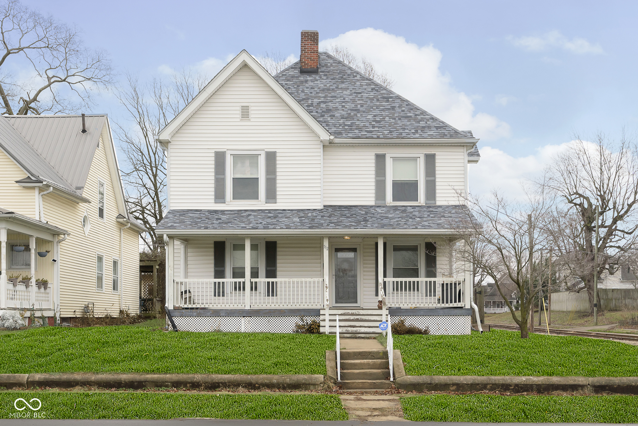 Property Photo:  512 S Green Street  IN 47933 