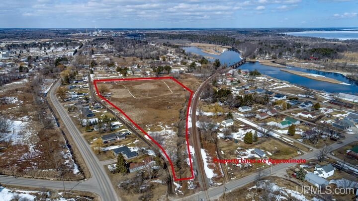 Tbd N 3rd Avenue  Wells MI 49894 photo