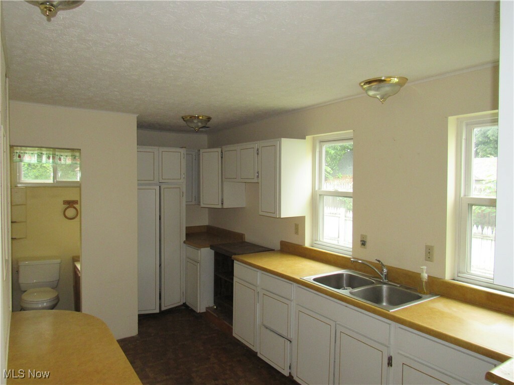 Property Photo:  100 Middlebury Avenue  OH 44305 