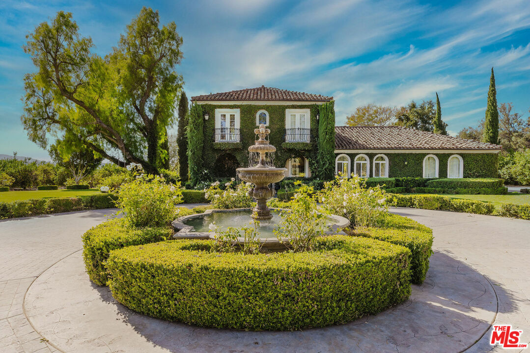 Property Photo: 6201 Old Balcom Canyon Rd CA 93066