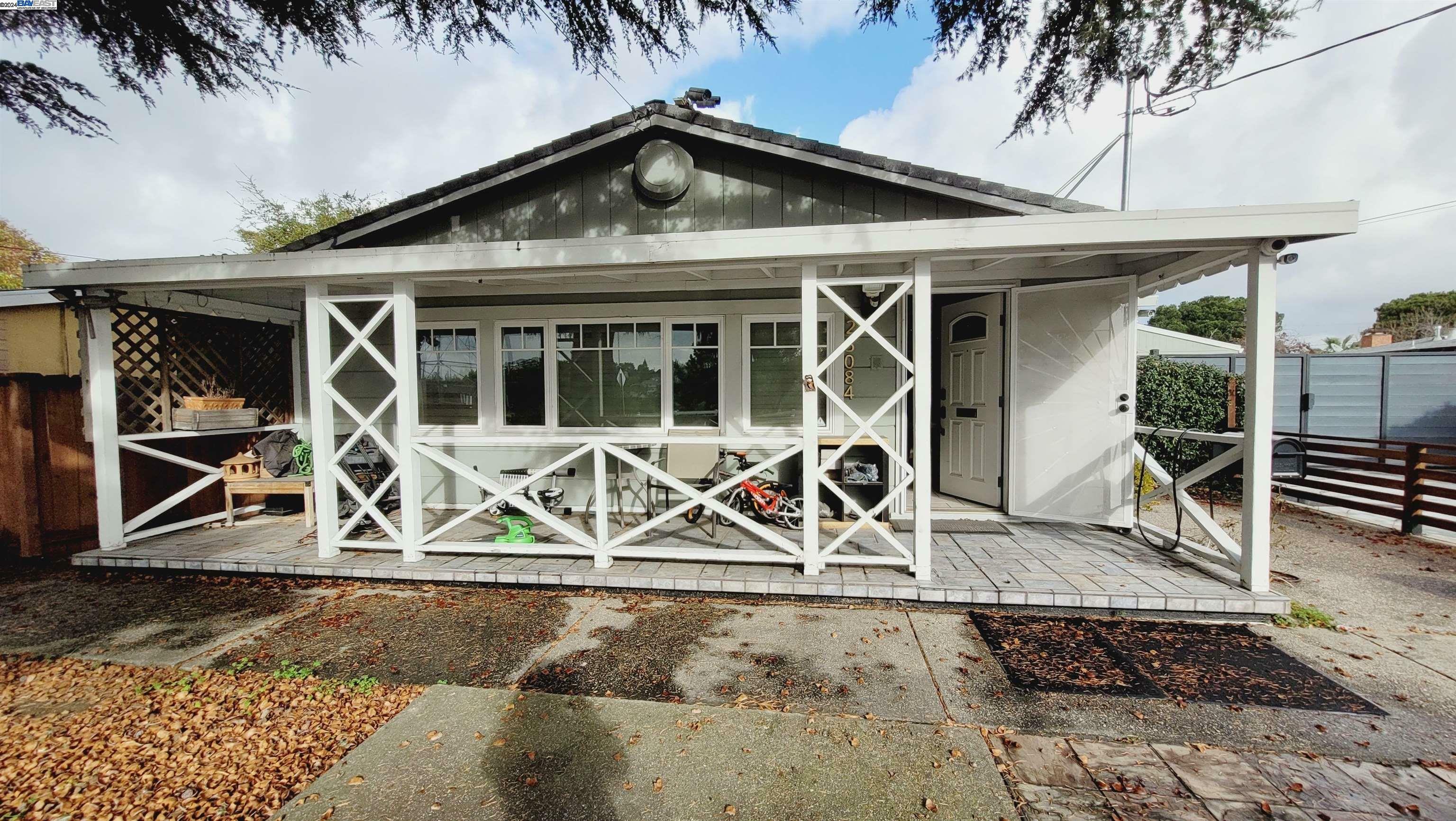 Property Photo:  25084 2nd Street  CA 94541 