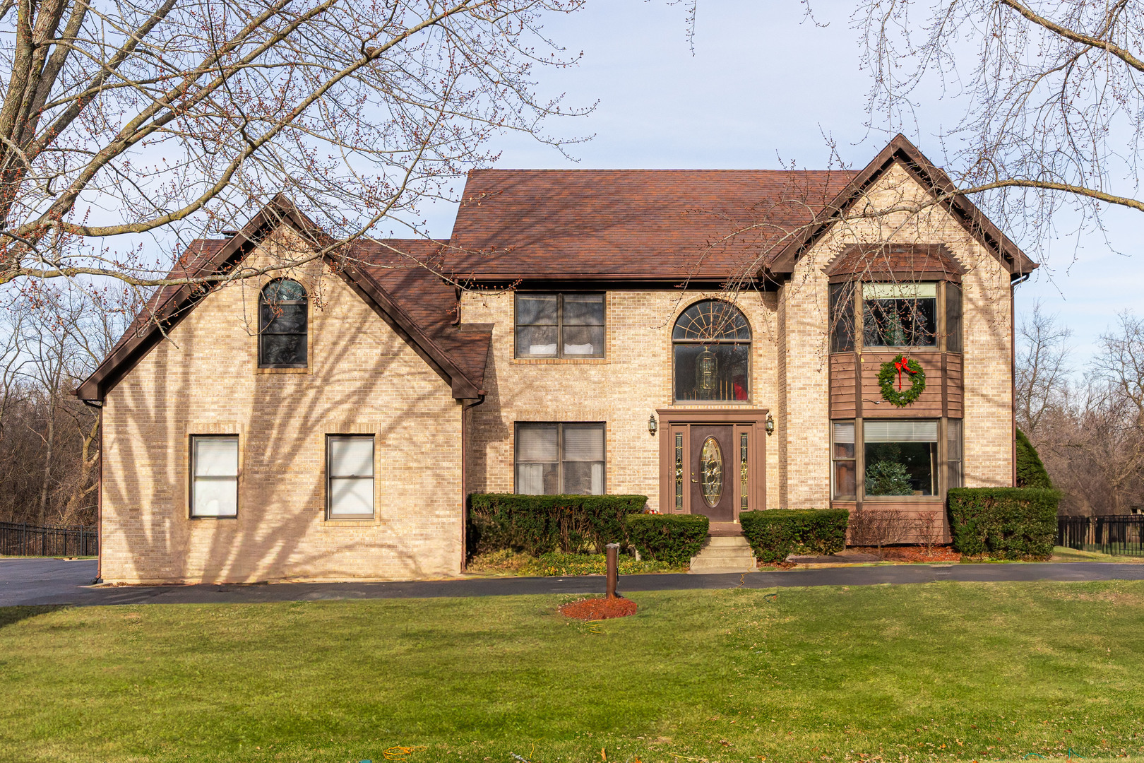 Property Photo:  40W668 S Bridle Creek Drive  IL 60175 