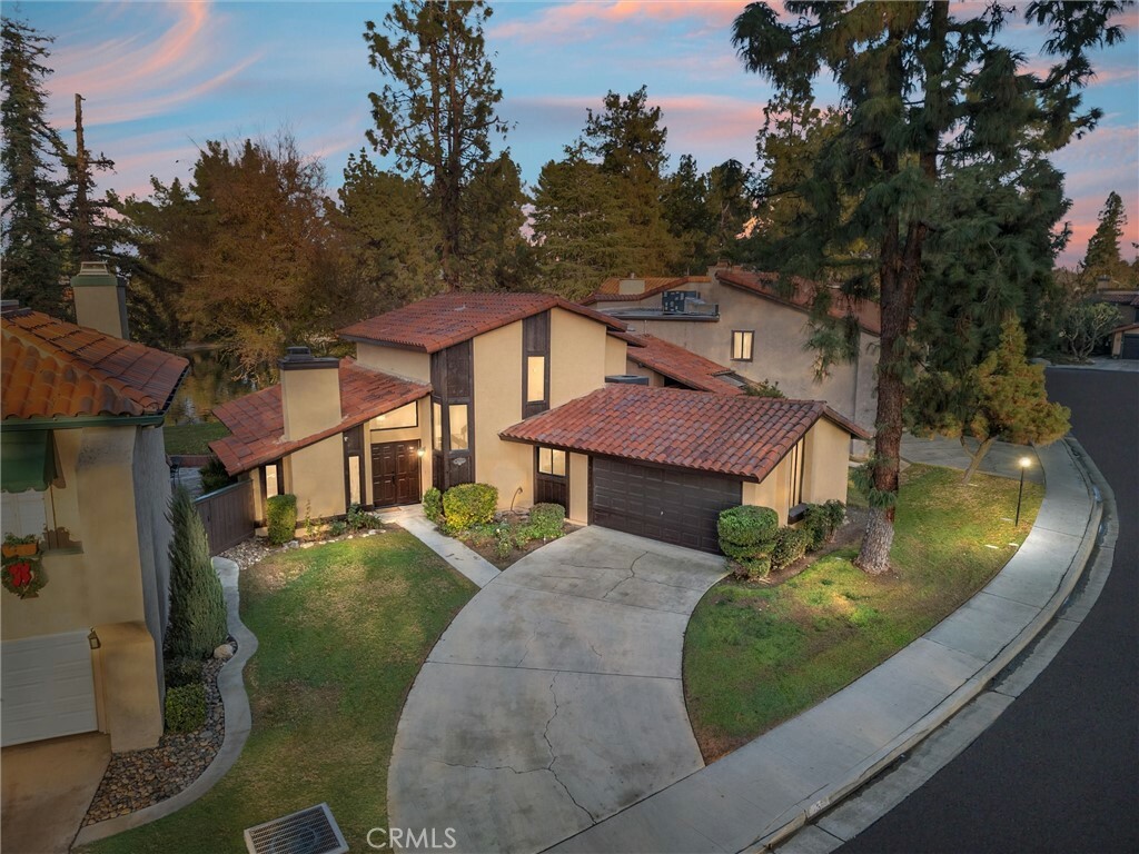 Property Photo:  4157 Pinewood Lake Drive  CA 93309 