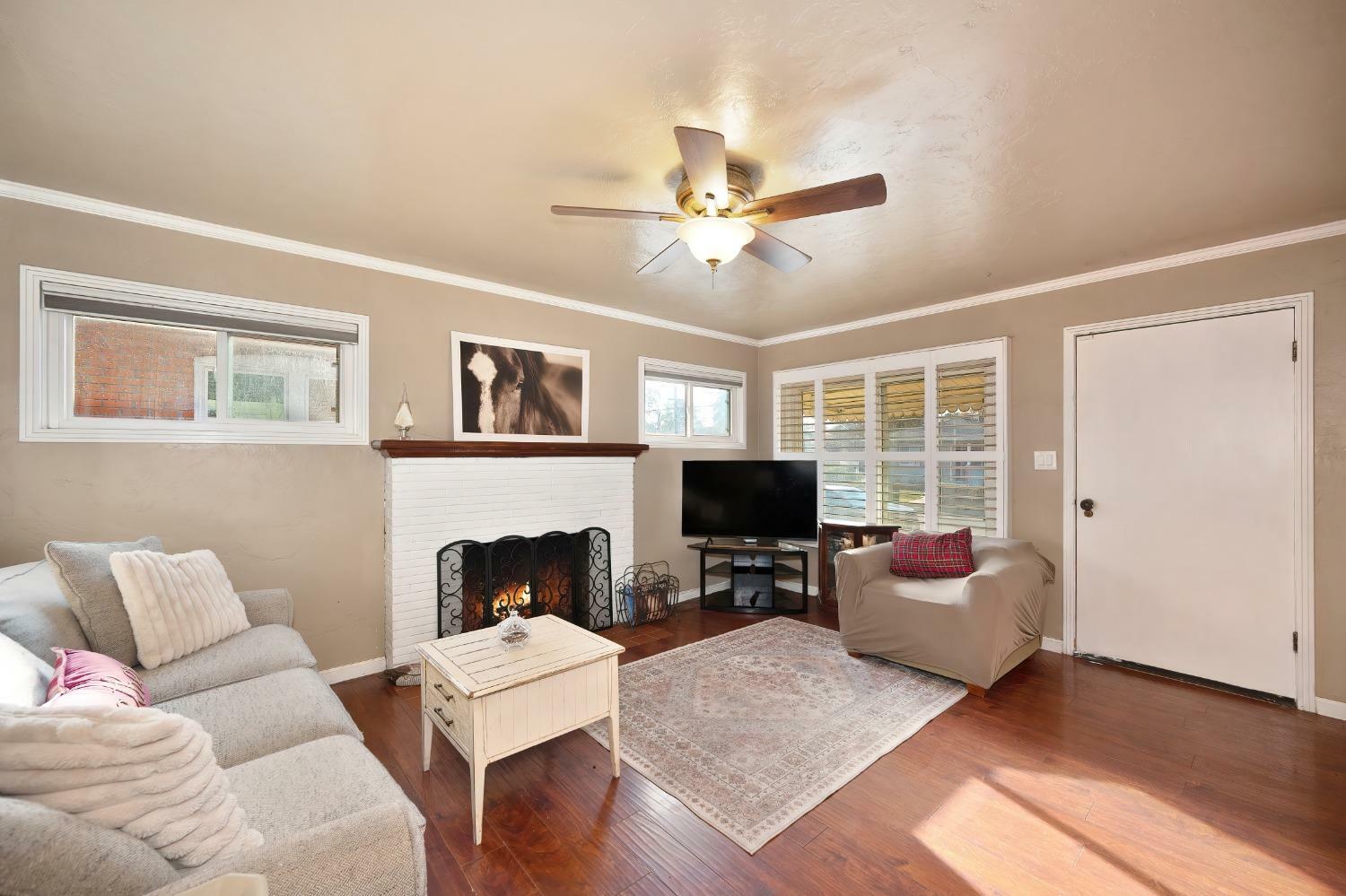 Property Photo:  197 Donner Avenue  CA 95678 