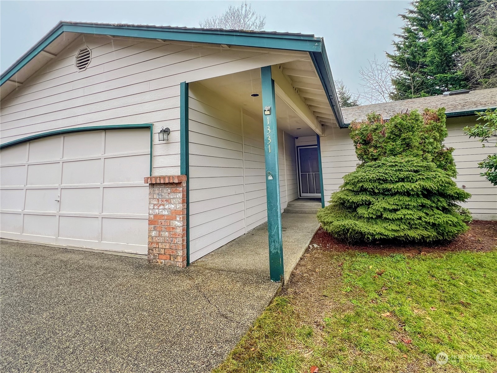 Property Photo:  1331 SW 350th Street  WA 98023 