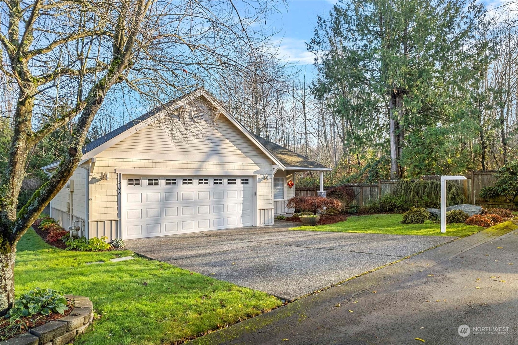 Property Photo:  500  Shady Lane  WA 98273 