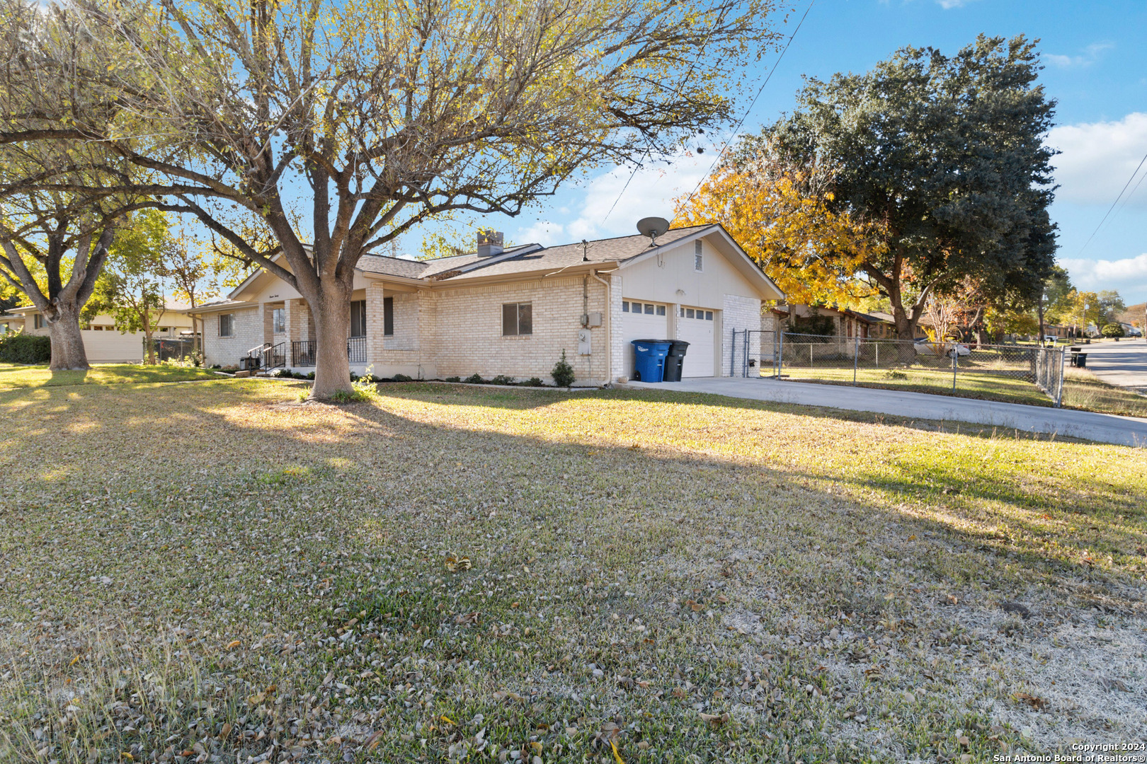 Property Photo:  1120 Iris Ln  TX 78130 