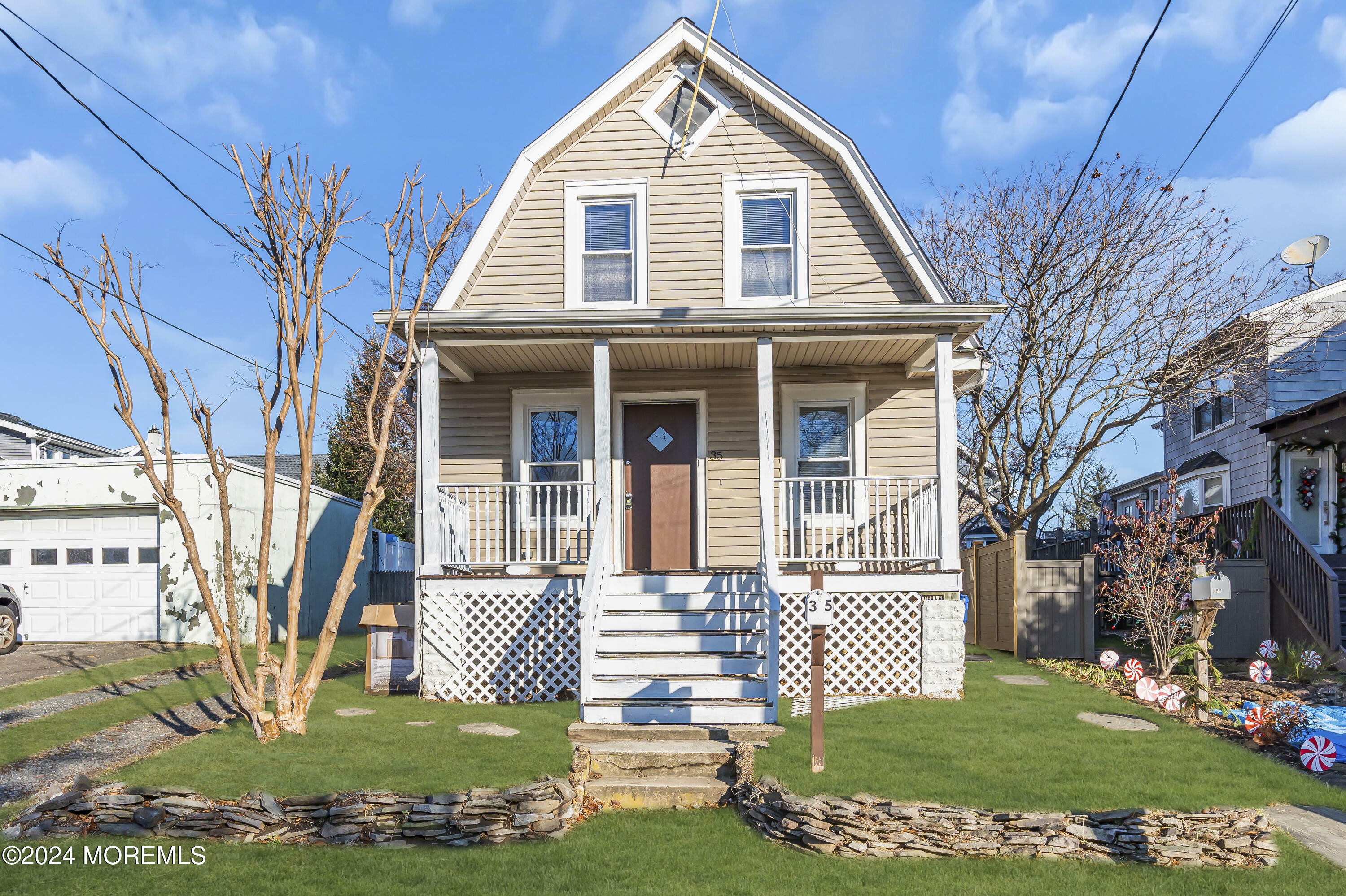 Property Photo:  35 Highland Avenue  NJ 07737 