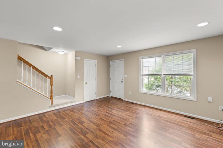 Property Photo: 205 Eastside VA 22602