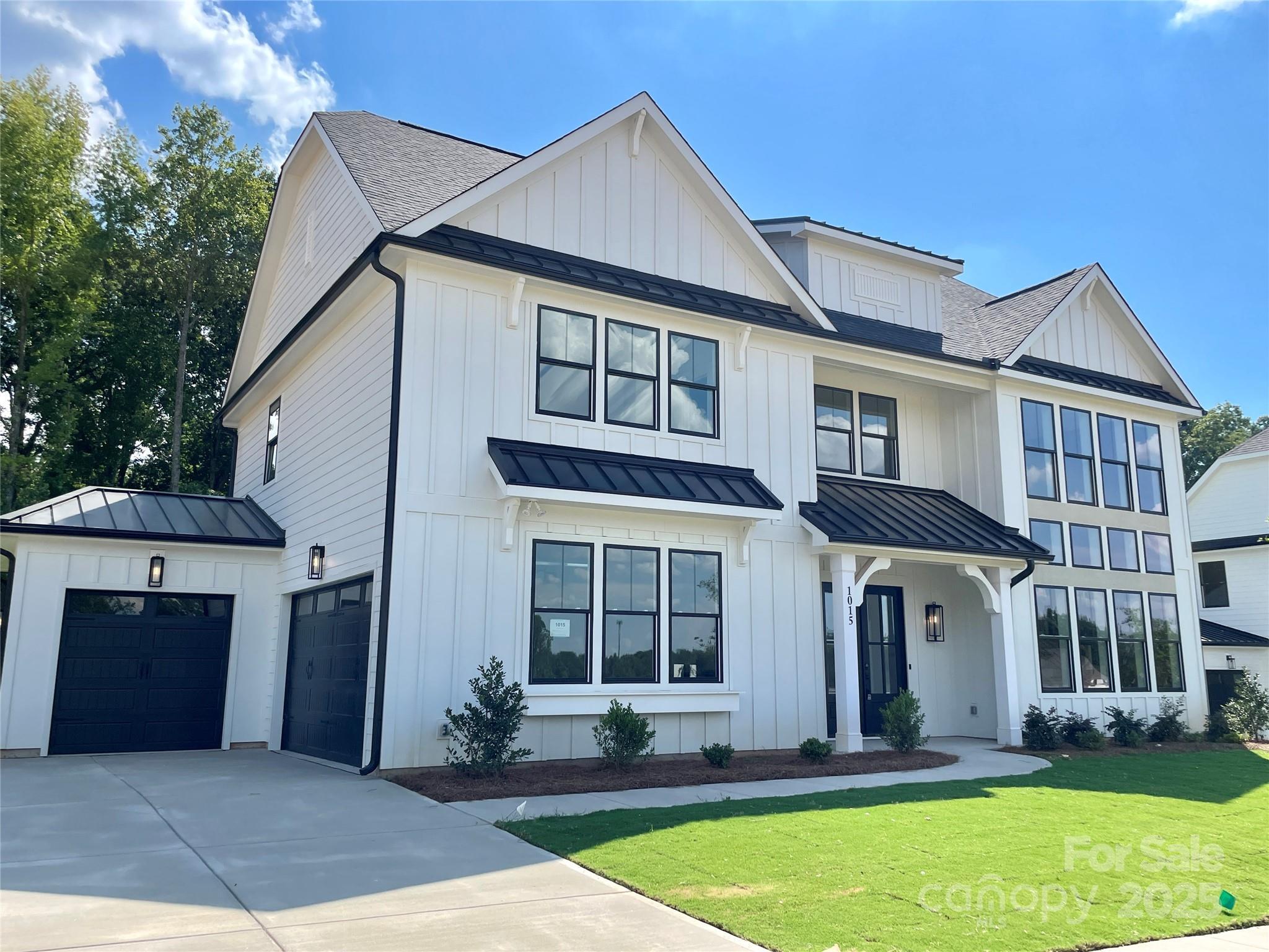 Property Photo: 1015 Kendall Drive 4 NC 28173