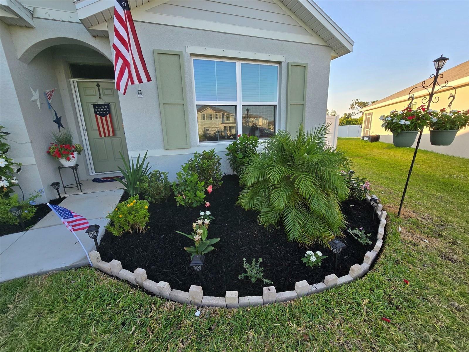 Property Photo:  2201 Grand Flora Trail  FL 34208 