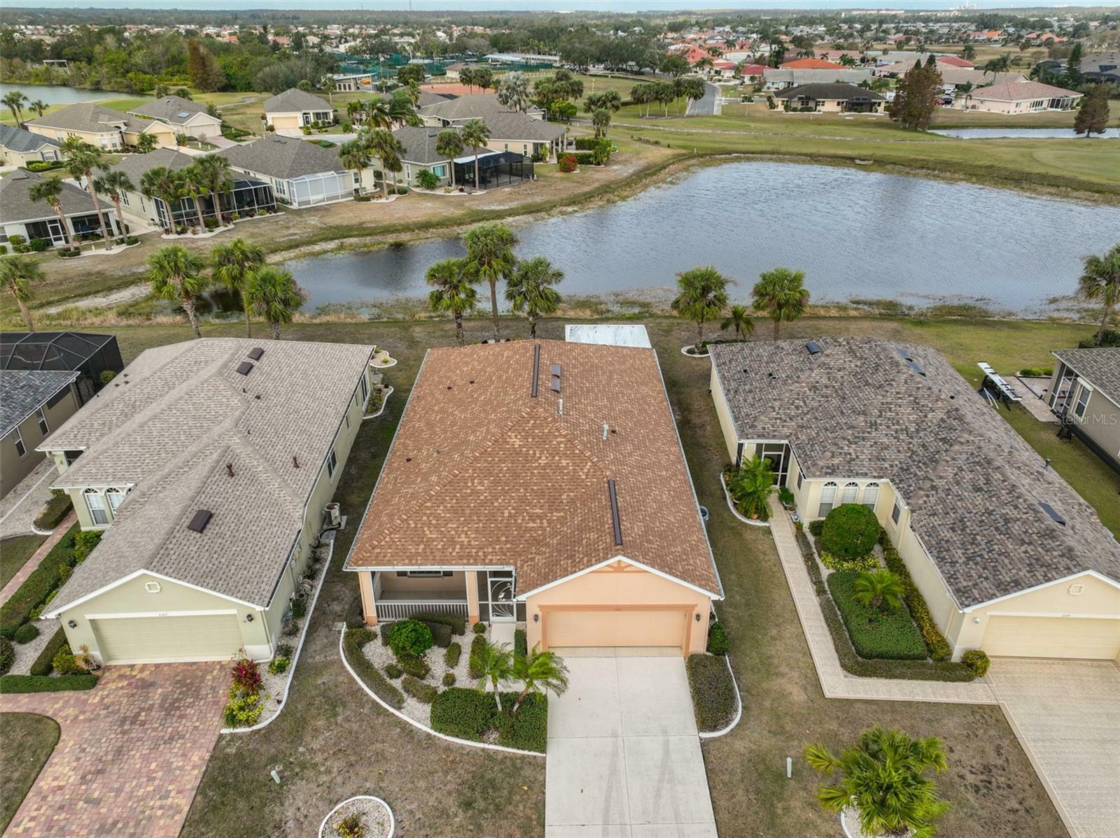 Property Photo:  1141 Emerald Dunes Drive  FL 33573 