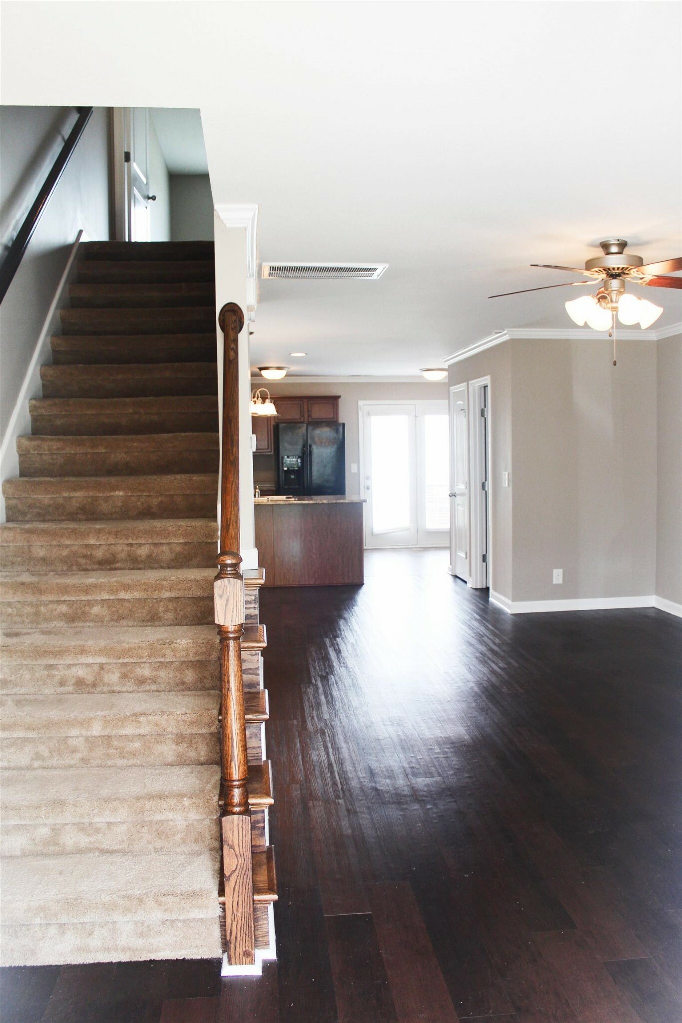 Property Photo:  312 Sam Houston Cir  TN 37040 