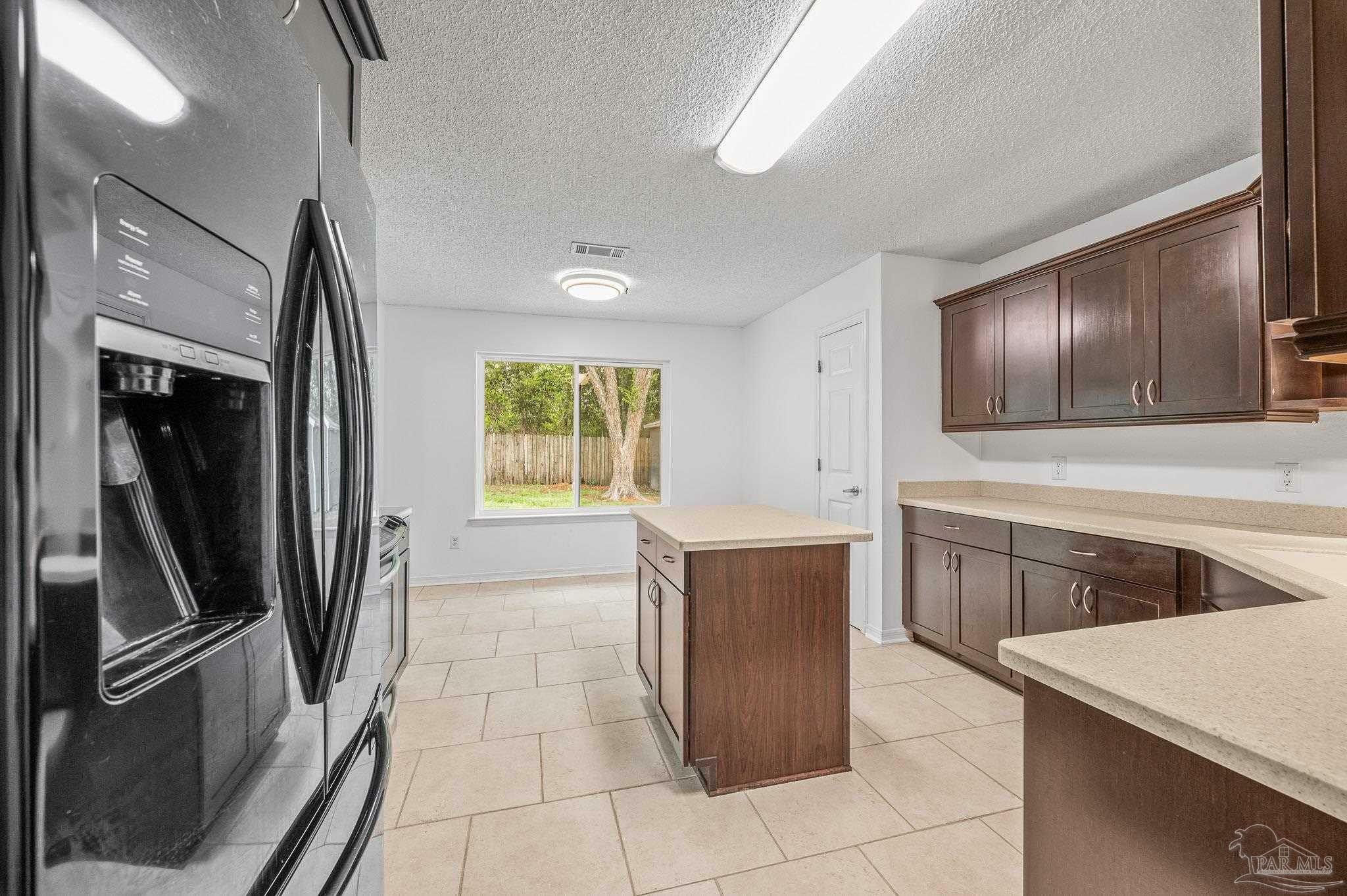 Property Photo: 5827 Wood Duck Dr FL 32571