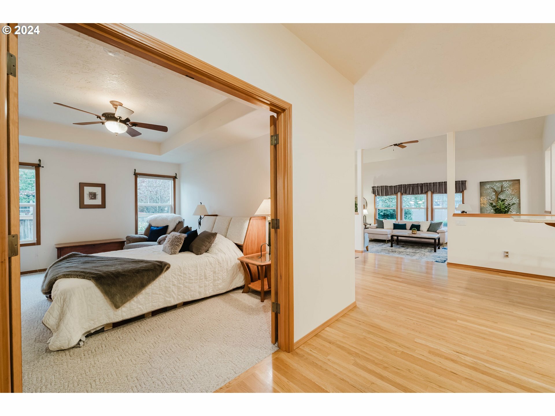 Property Photo: 219 NW Territorial Rd OR 97013