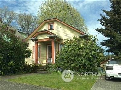 4228 S Findlay Street  Seattle WA 98118 photo