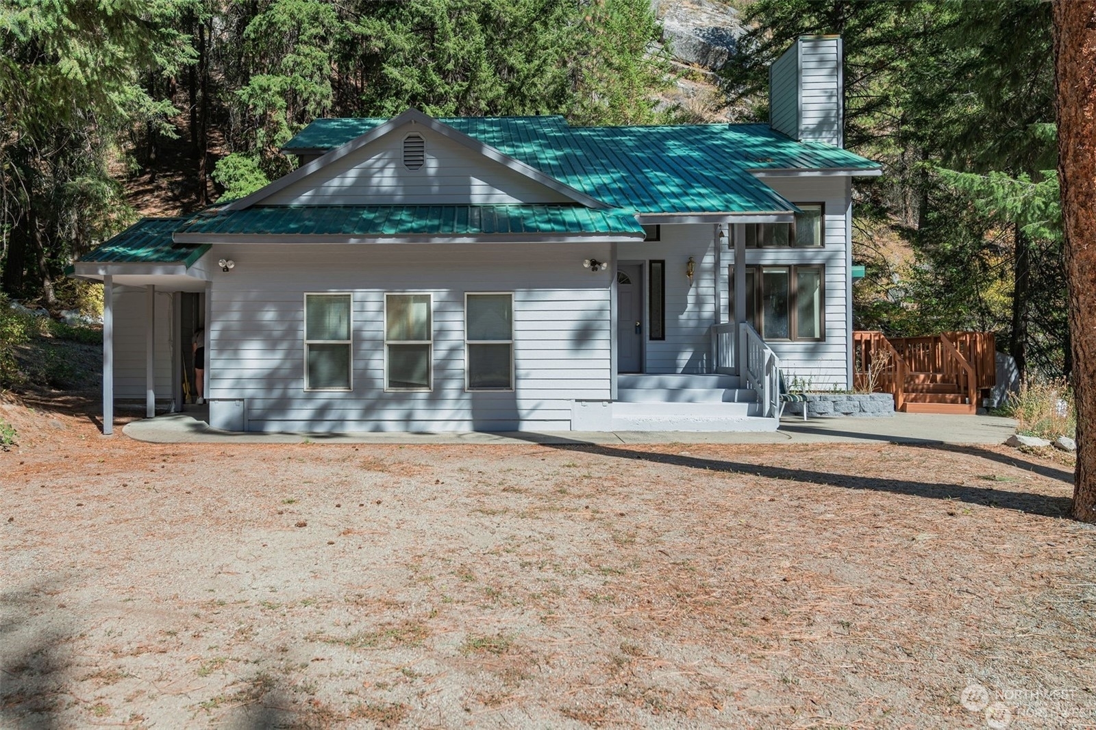 Property Photo:  17976  Entiat River Road  WA 98822 