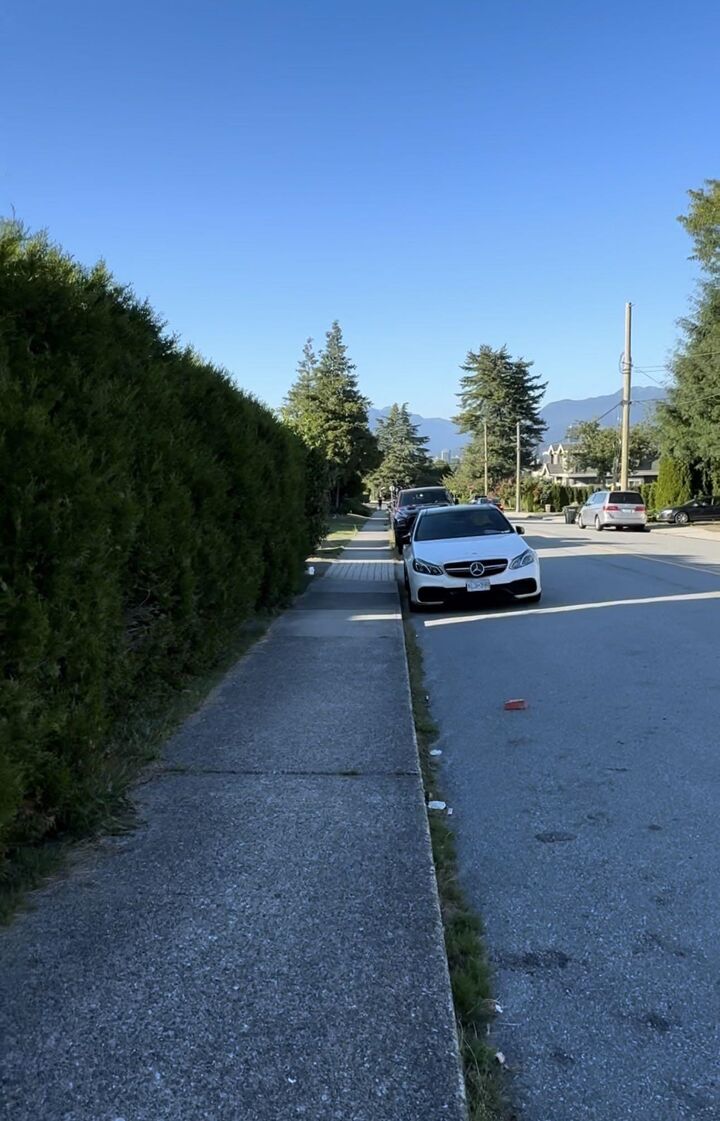 Property Photo: 5333 Barker Avenue BC V5H 2N6