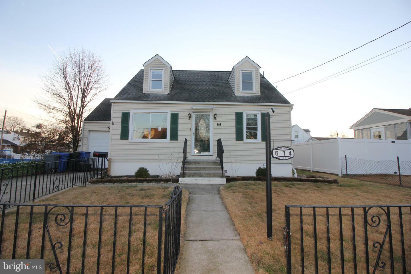 Property Photo:  614 Taylor Avenue  NJ 08016 