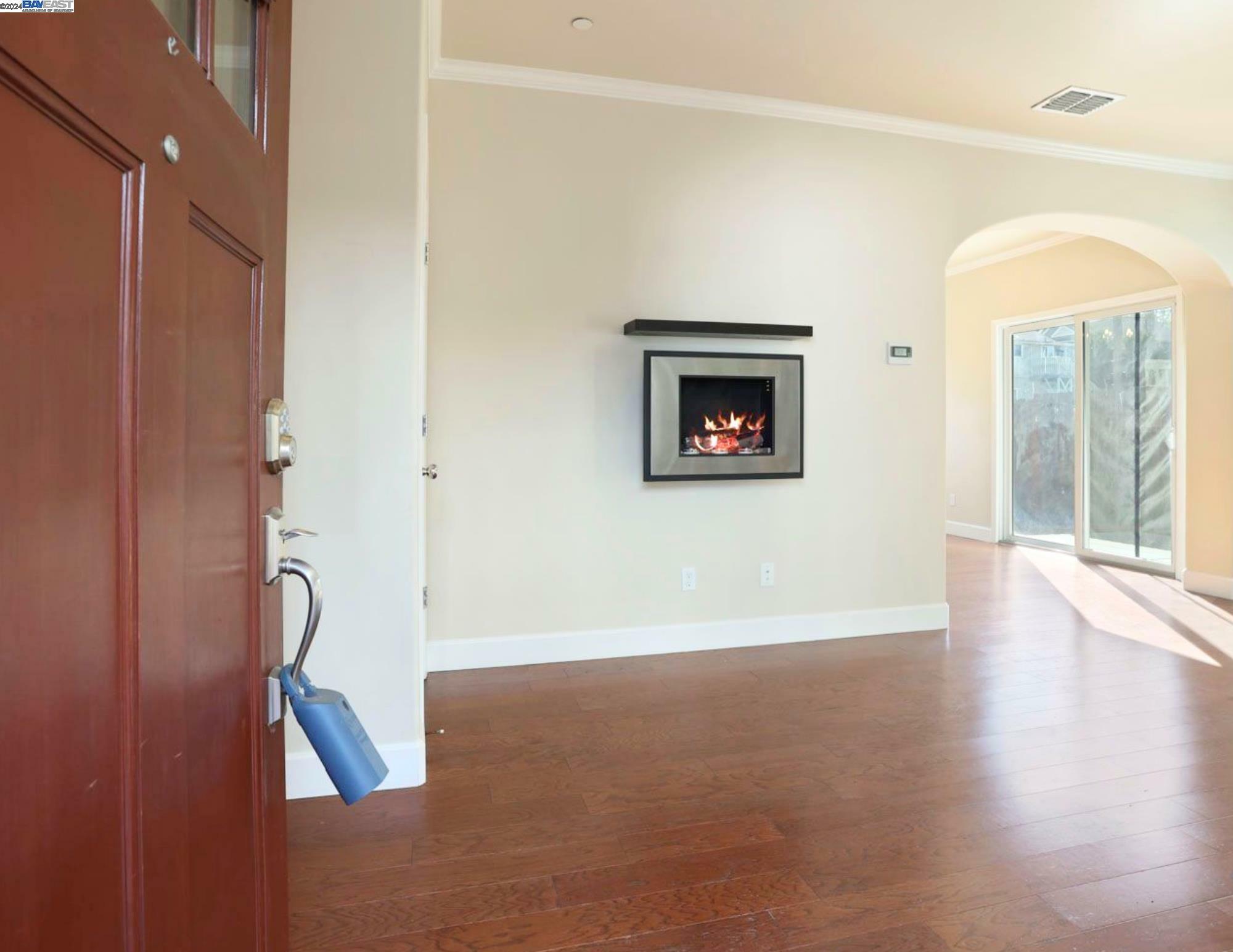 Property Photo:  2014 S Street  CA 95811 