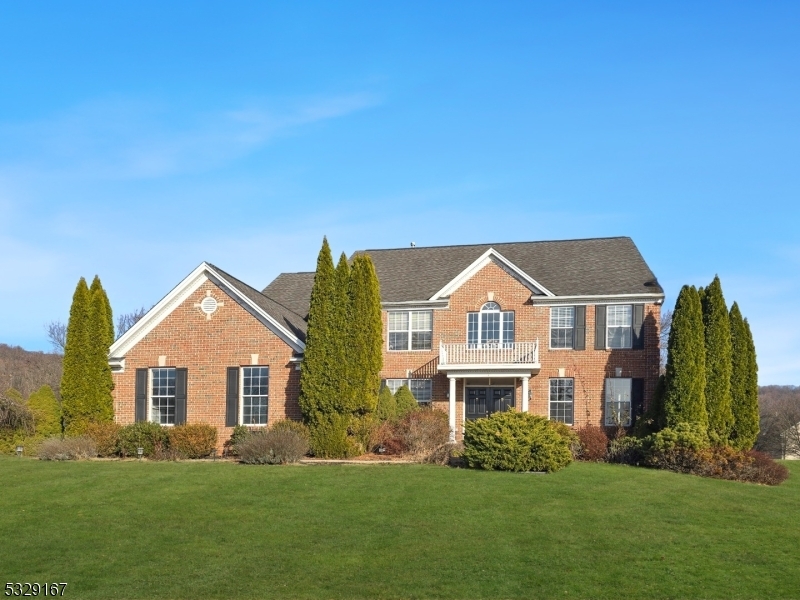 7 Spring Run Ln  Lopatcong Twp. NJ 08886 photo