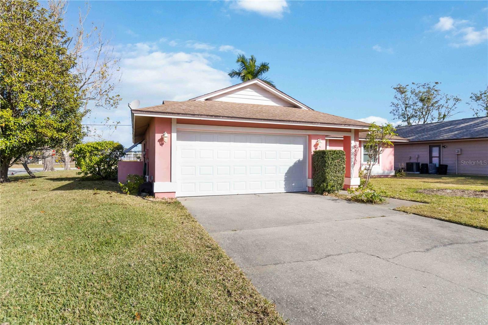 Property Photo:  7853 Sundown Drive  FL 33709 