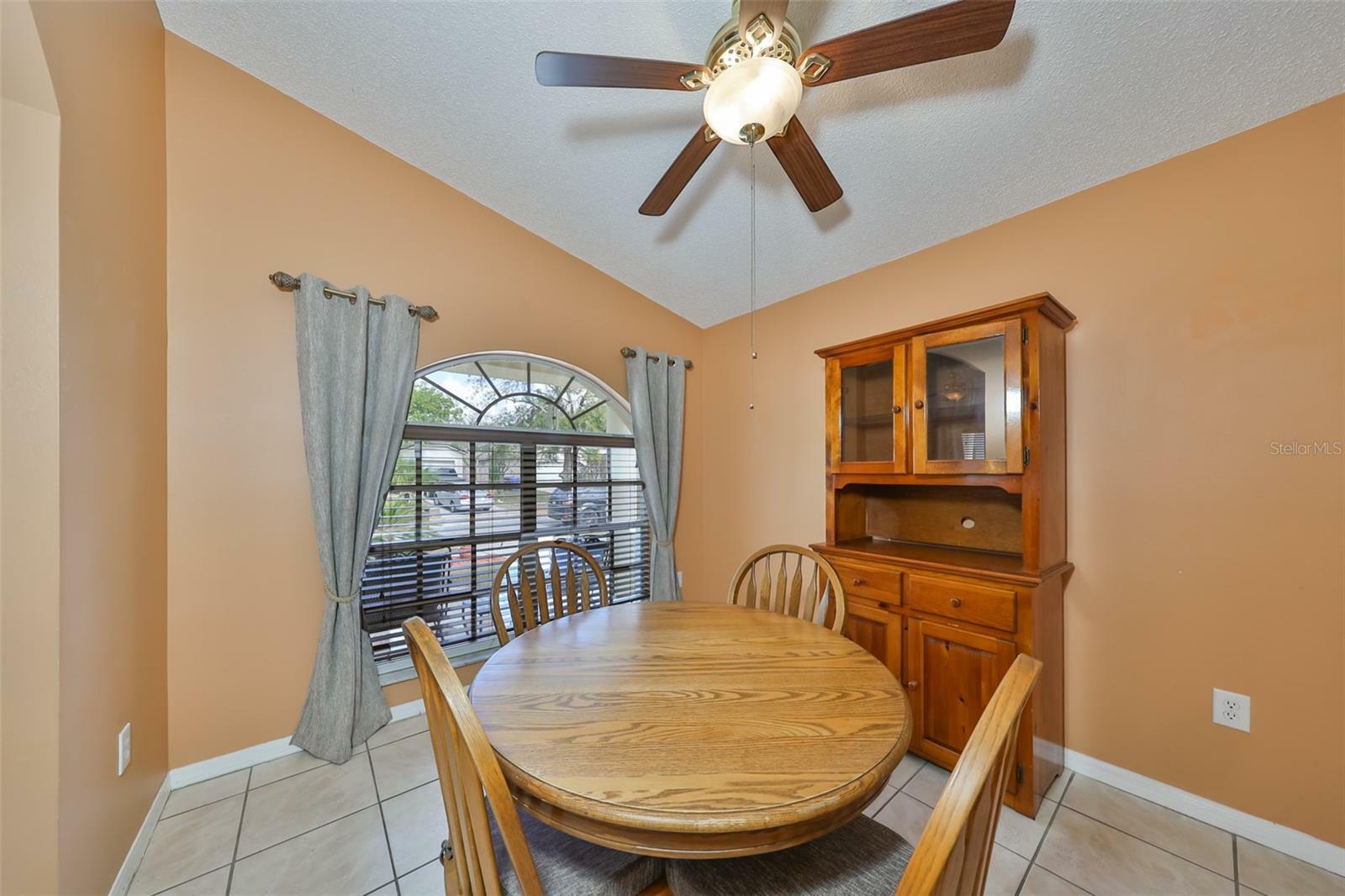 Property Photo:  11954 Lark Song Loop  FL 33579 