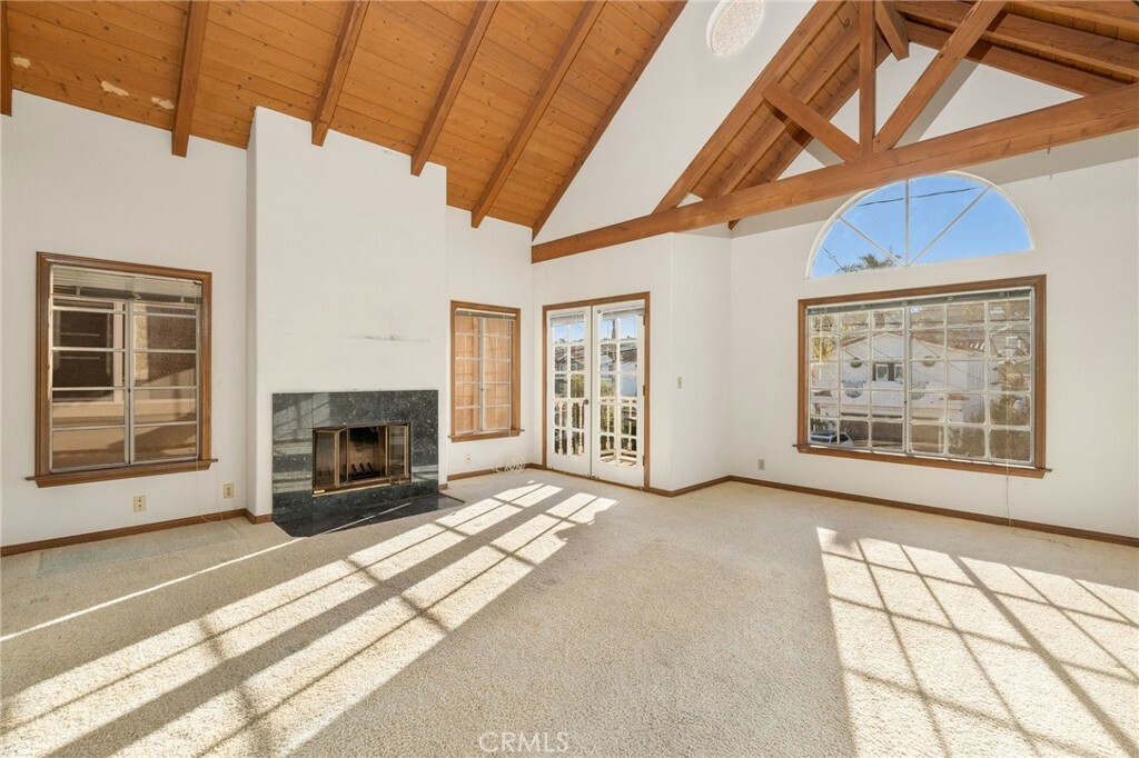 Property Photo:  1608 Goodman Avenue  CA 90278 