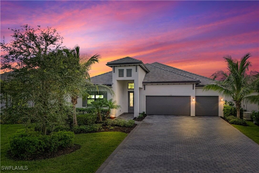 Property Photo: 3154 Heather Glen Court FL 34114