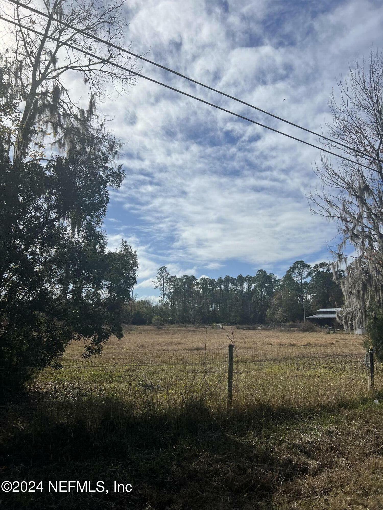 Property Photo:  5150 Parete Road S  FL 32218 