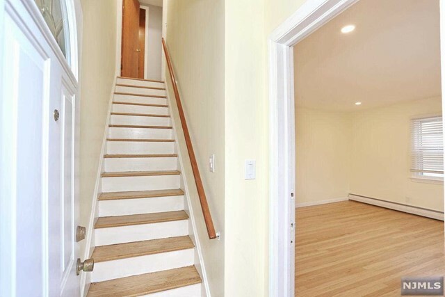 Property Photo:  42 East Prospect Street  NJ 07463 