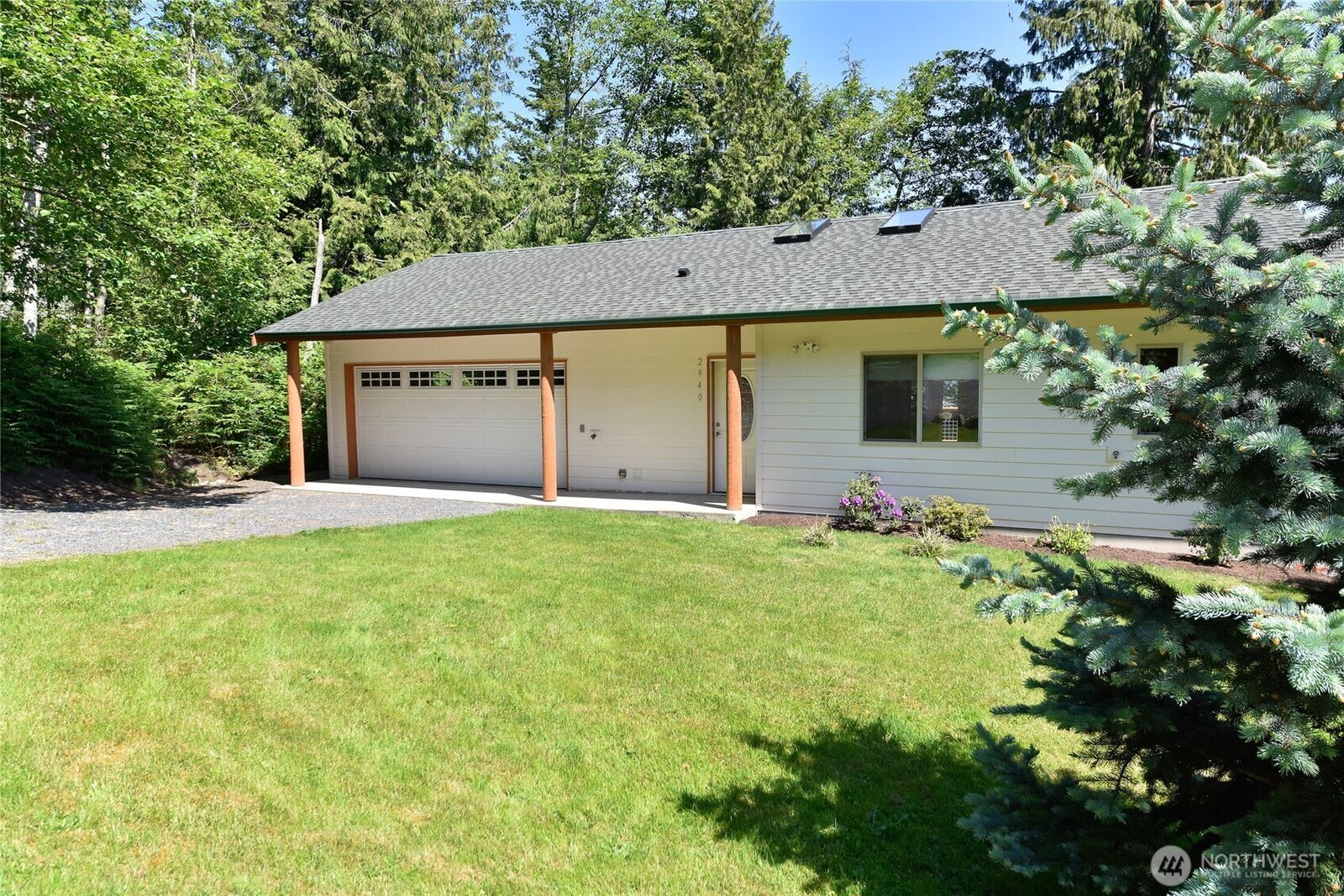 Property Photo:  2940  Cedar Avenue  WA 98262 