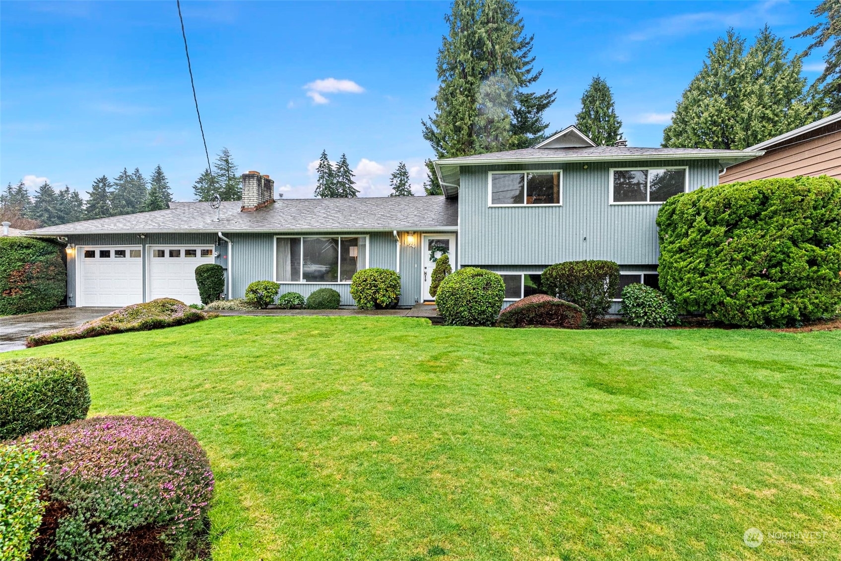 Property Photo:  1124  Paradise Parkway  WA 98466 