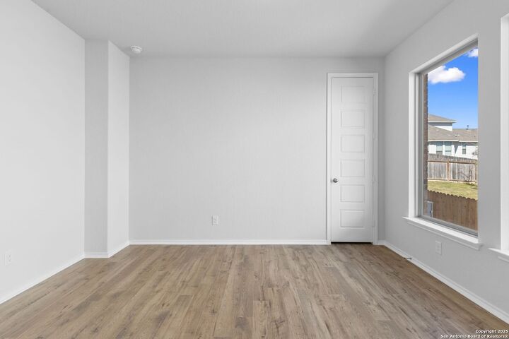 Property Photo: 2621 White Willow TX 78245