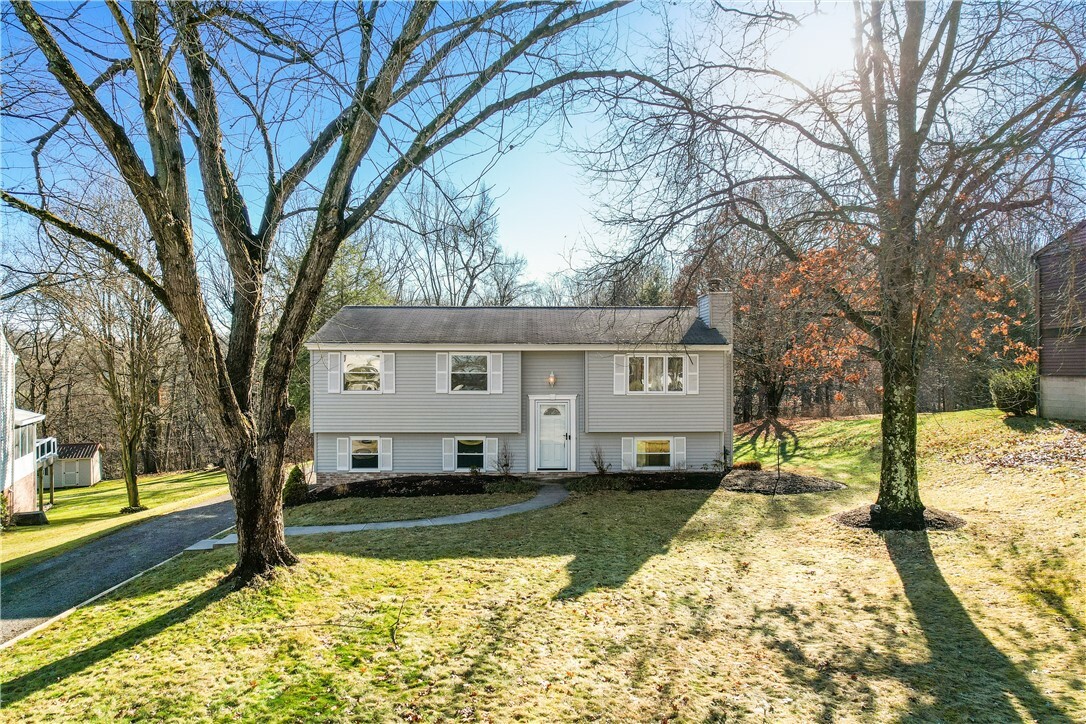 Property Photo:  120 Raccoon Way  PA 15044 