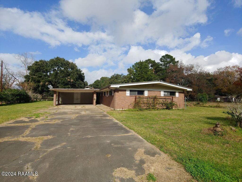 Property Photo:  1101 Cherry Street  LA 70554 