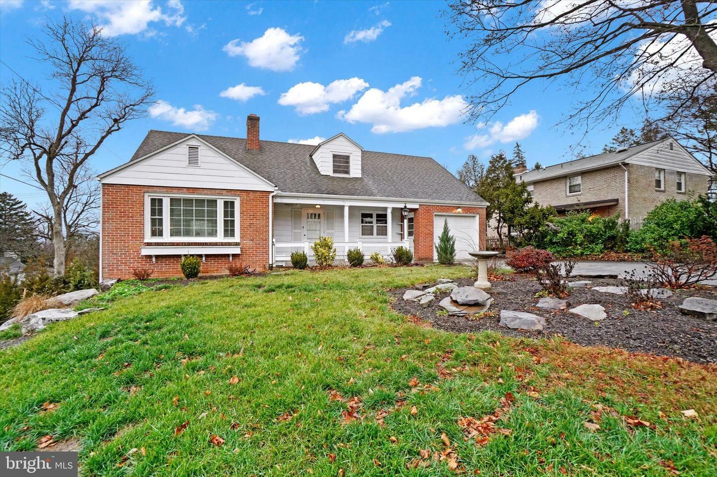 Property Photo:  165 Highland Road  PA 17403 