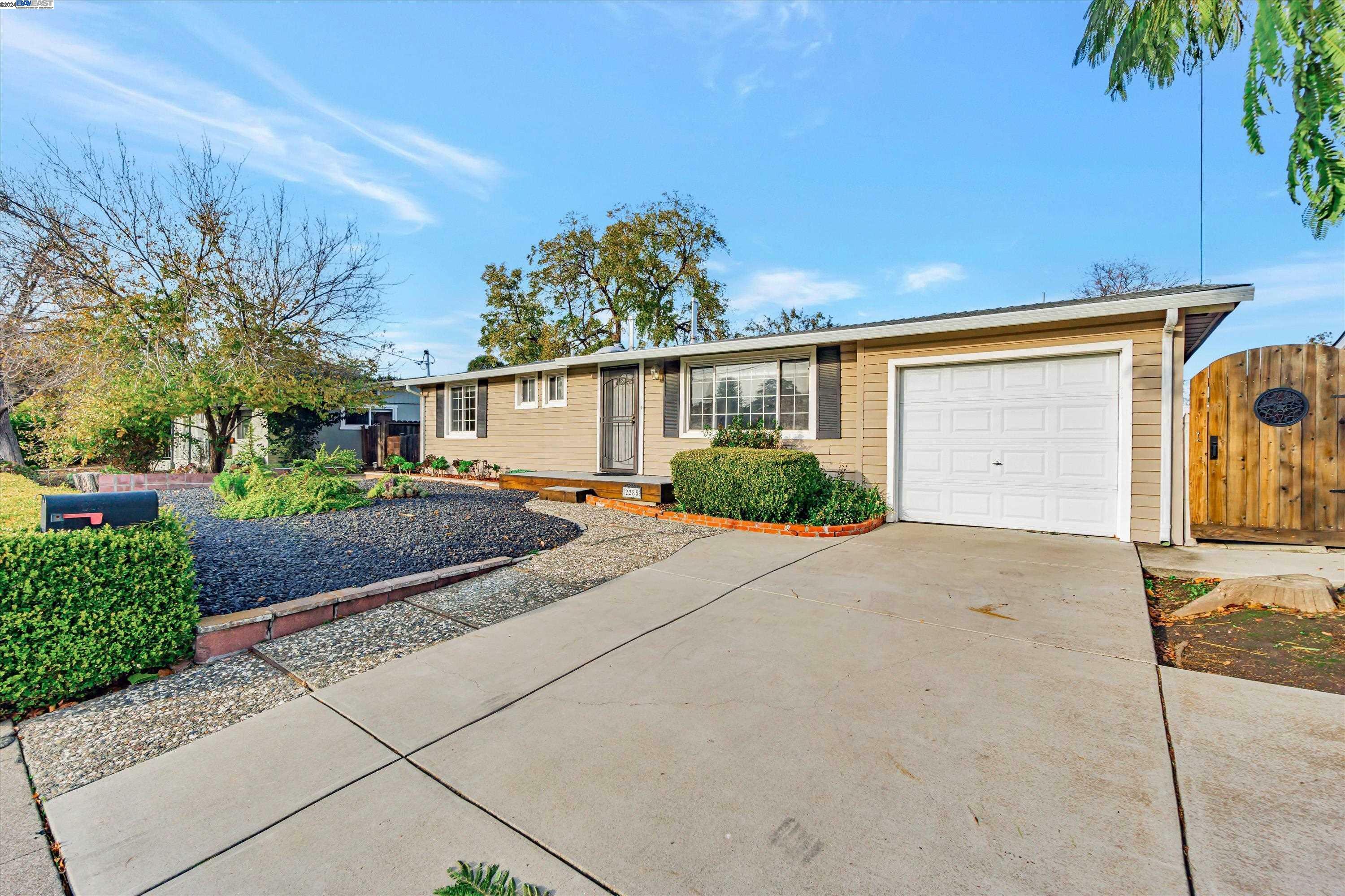 Property Photo:  2285 Krueger Dr  CA 94520 