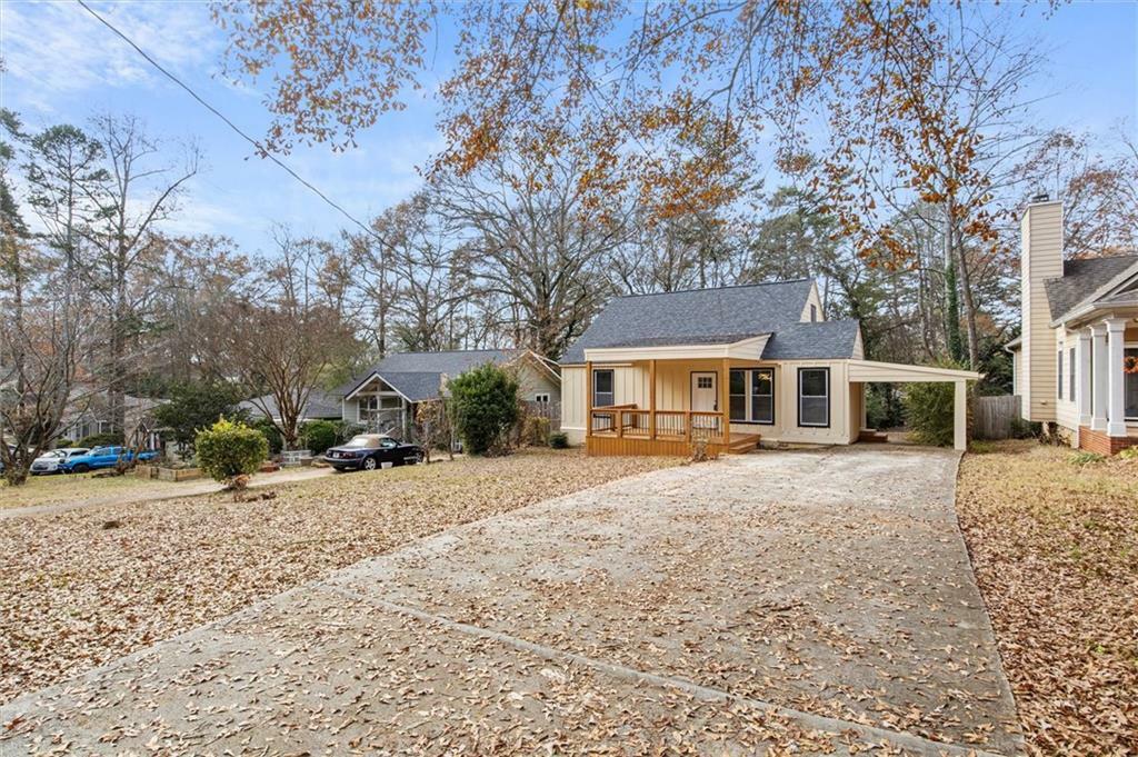 Property Photo:  599 Daniel Avenue  GA 30032 