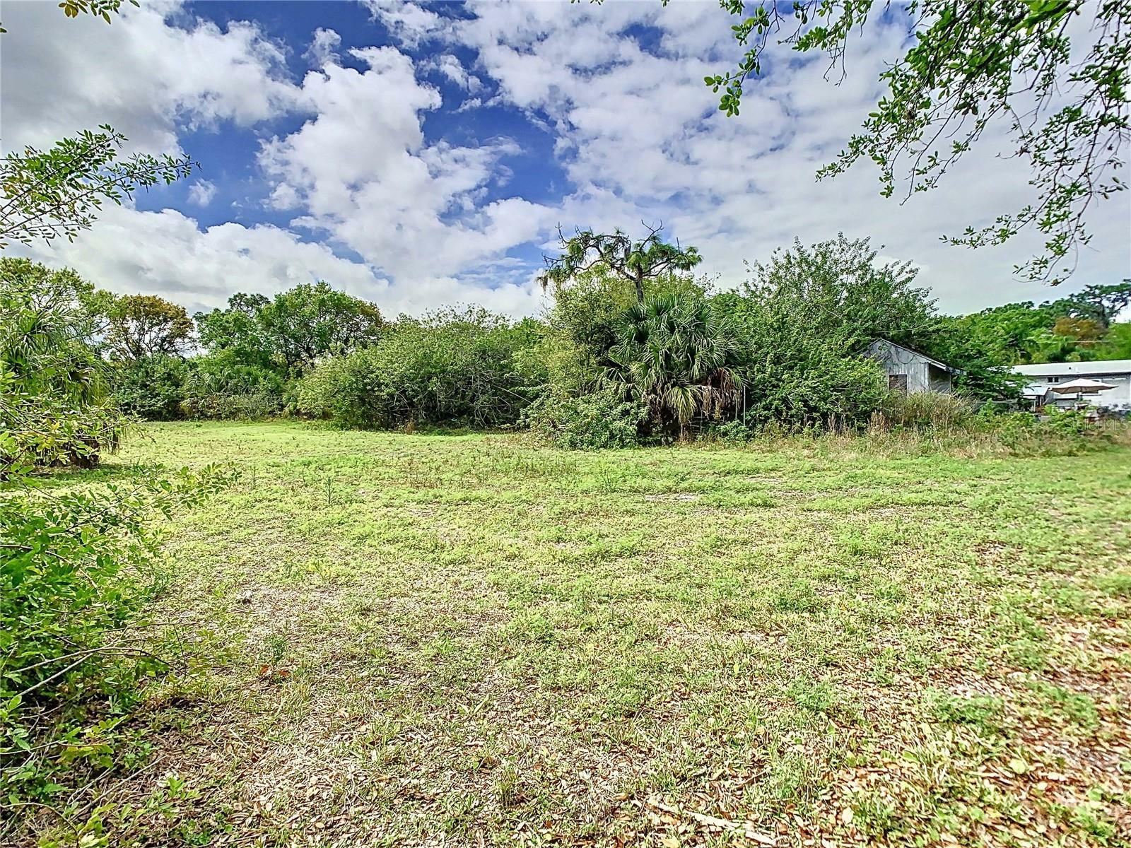 Property Photo:  1518 27th Street SE  FL 33570 