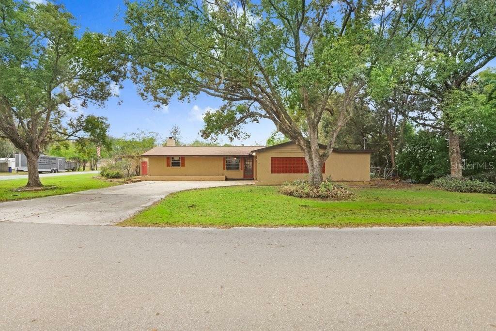 Property Photo:  3703 Perdew Drive  FL 34638 