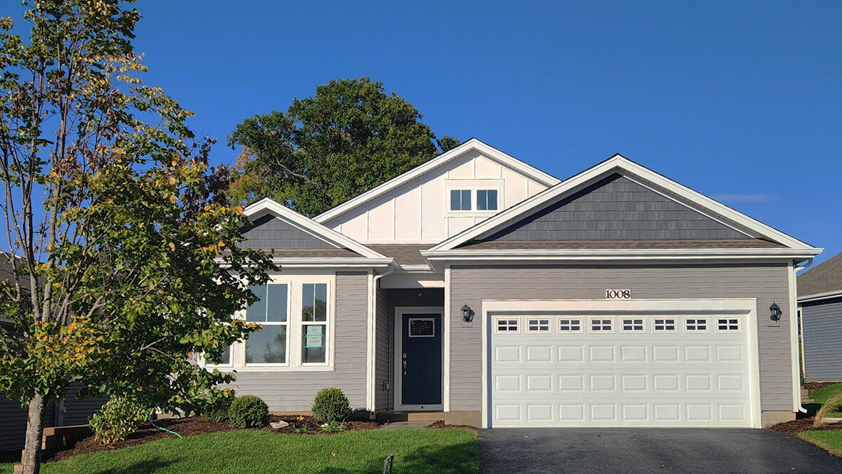 Property Photo:  1008 Churchill Drive  IL 60542 