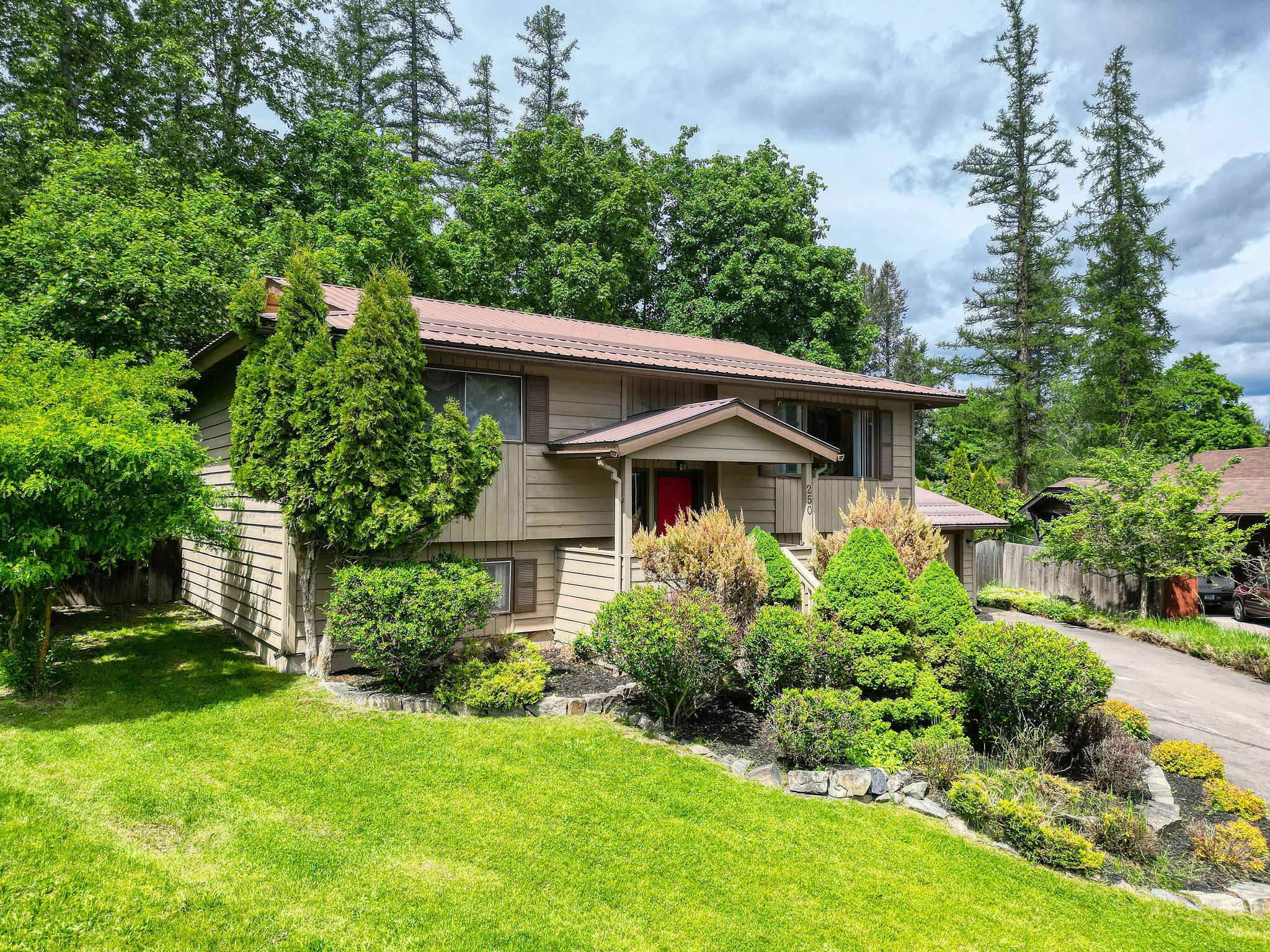 Property Photo:  250 Fox Farm Drive  MT 59937 