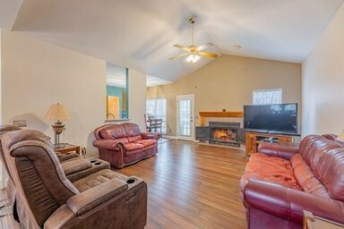 Property Photo:  3 Standish Lane  AR 72715 