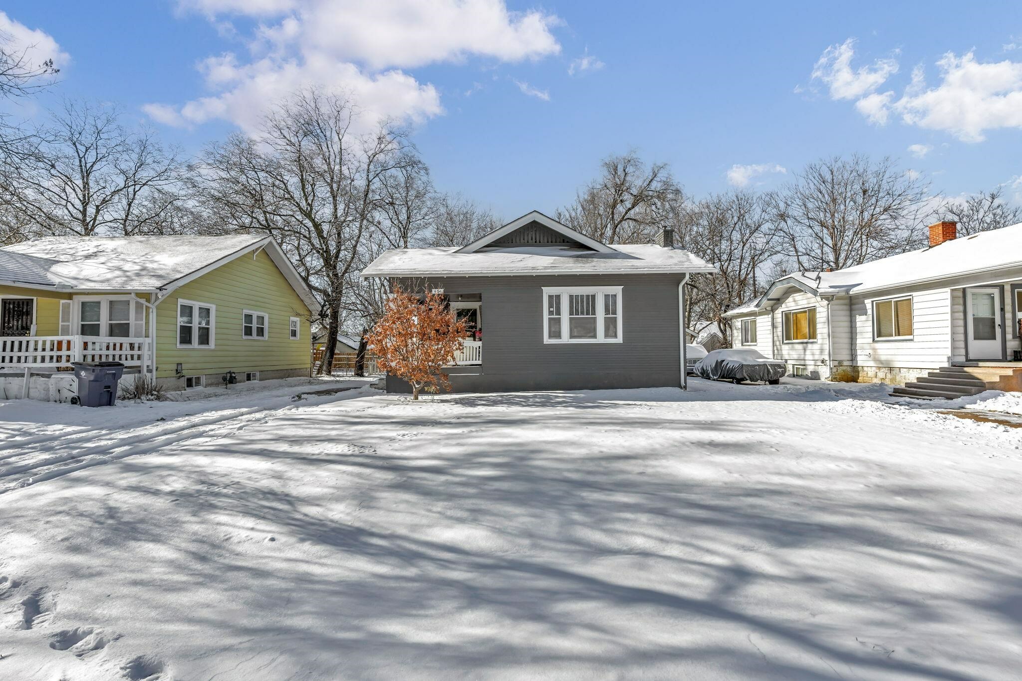 Property Photo:  651 N Estelle Ave  KS 67214 