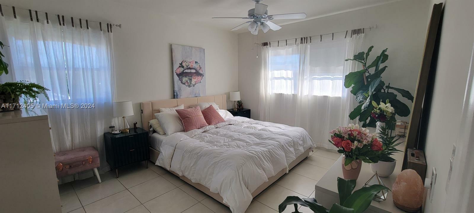 Property Photo:  1400 NE 55th St 201  FL 33334 