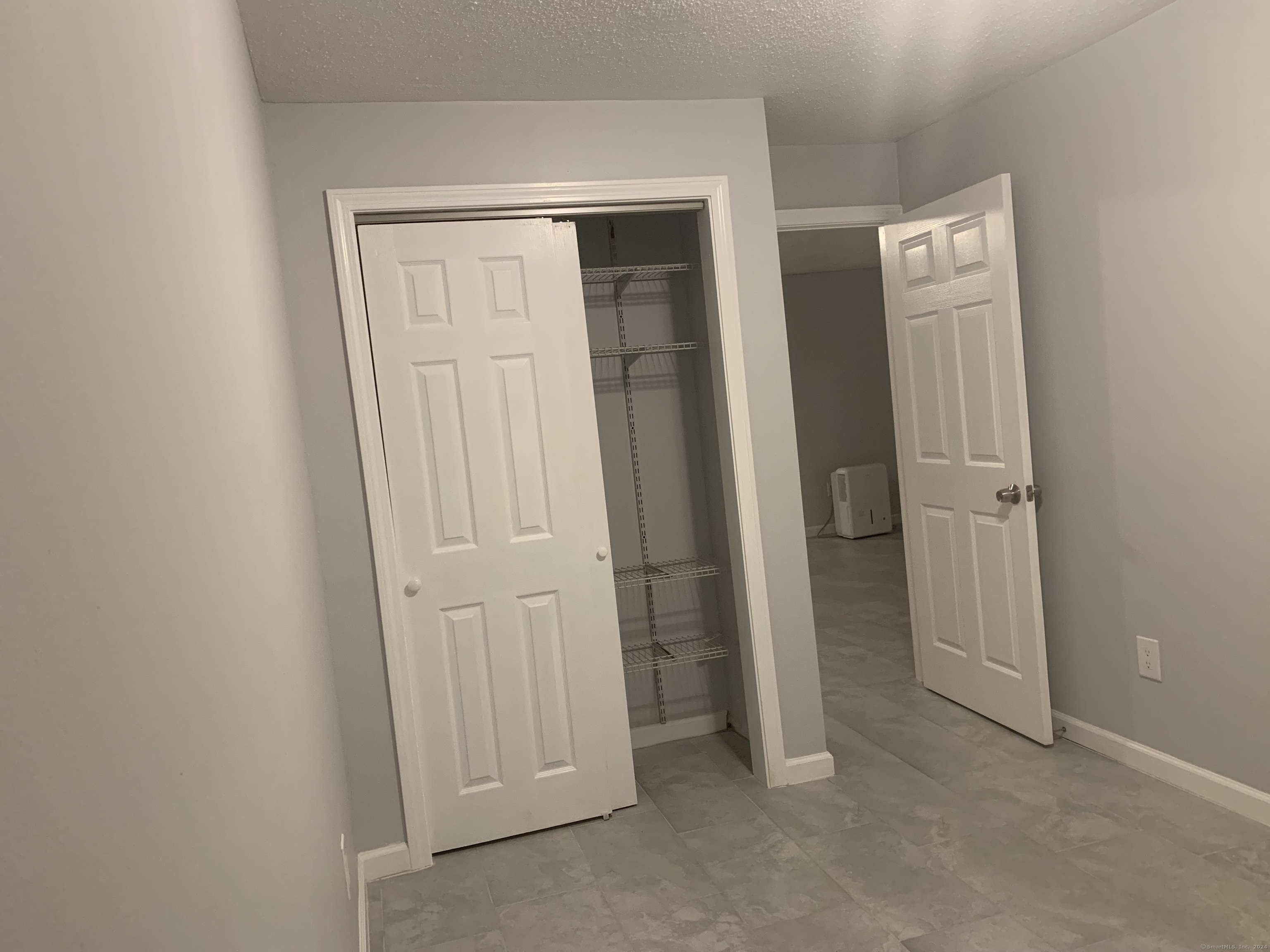 Property Photo:  91 4th Street Apt 1  CT 06401 