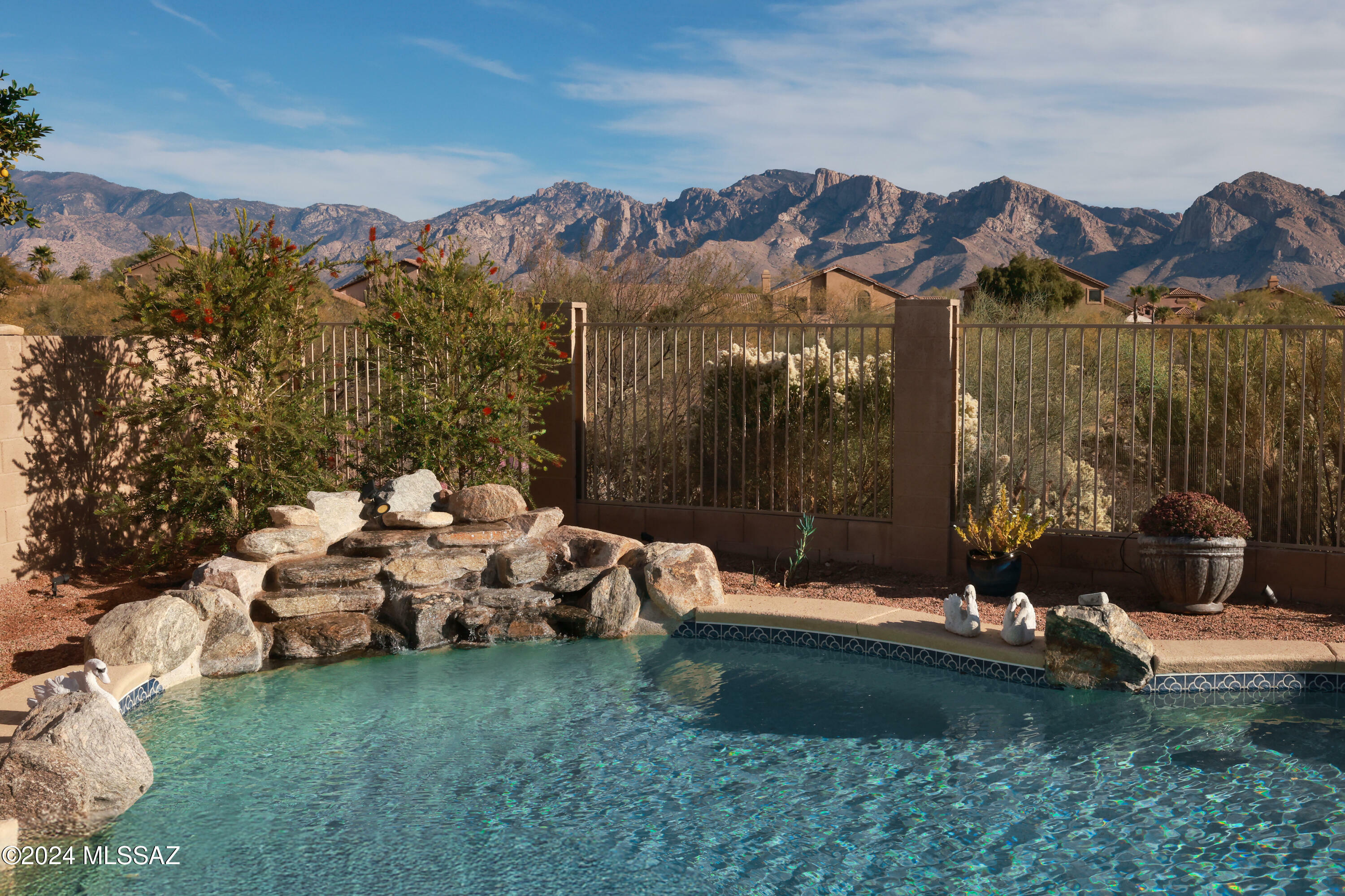 11390 N Mountain Breeze Drive  Oro Valley AZ 85737 photo