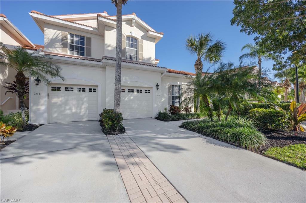 Property Photo: 4660 Winged Foot Ct 104 FL 34112